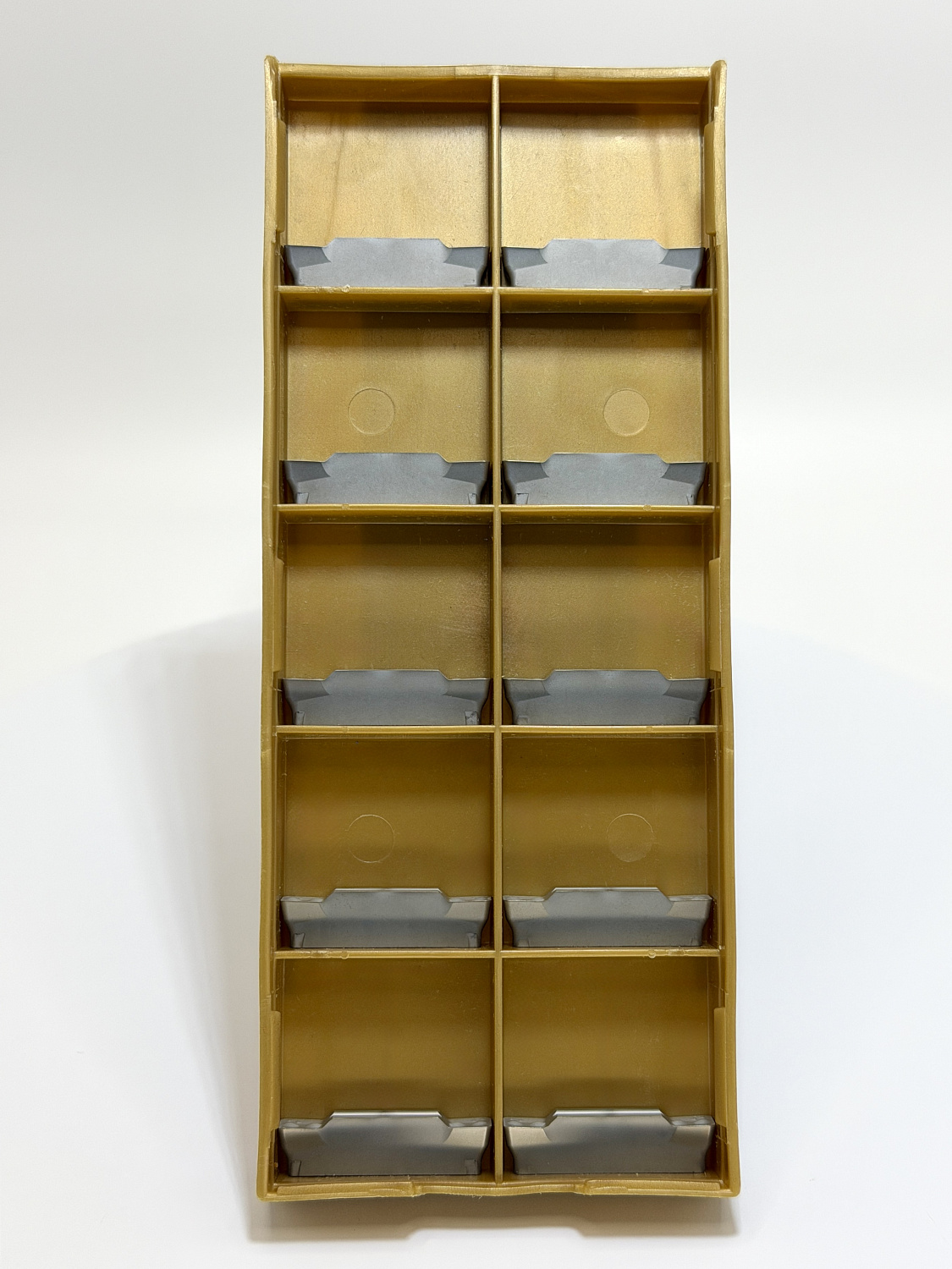 Не просто пластина, а стратегия: MGMN UPR3 для бескомпромиссной отрезки и точения канавок